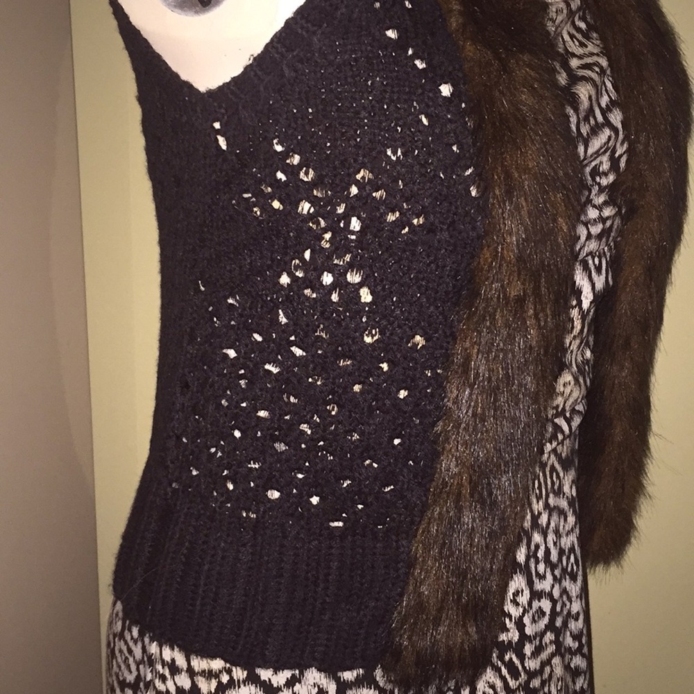 OFFERS COND. CATO KNITTED VEST SIZE S- EXCEL COND. - Picture 7 of 14